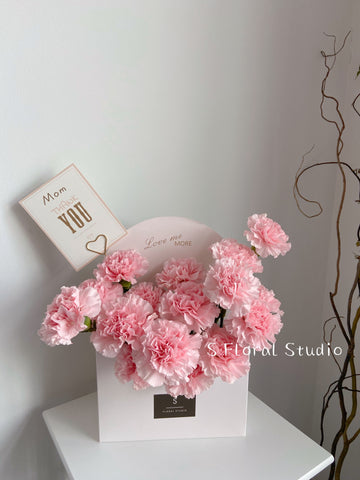 Pink Carnation box