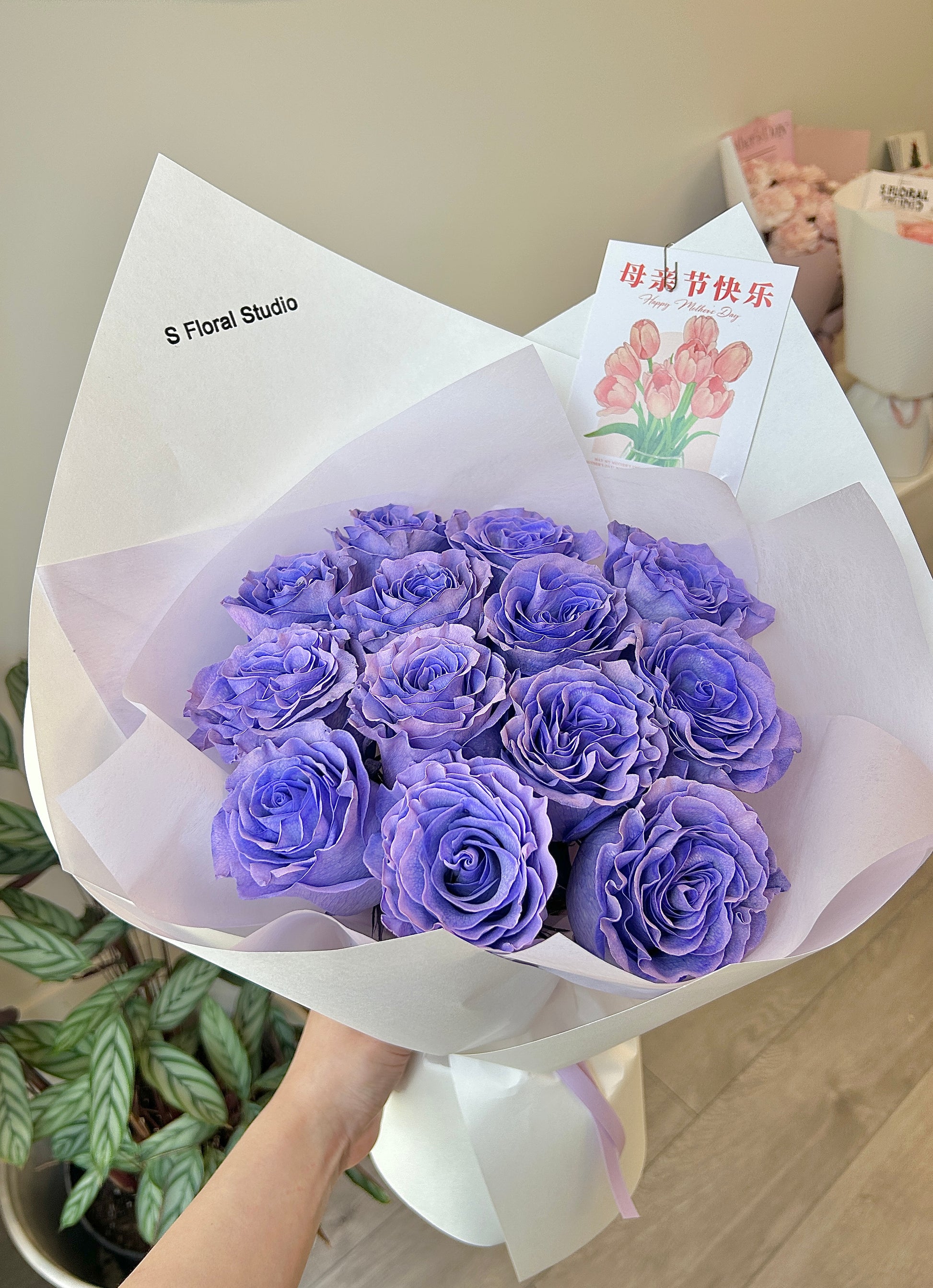 Sweet Lavender rose bouquet