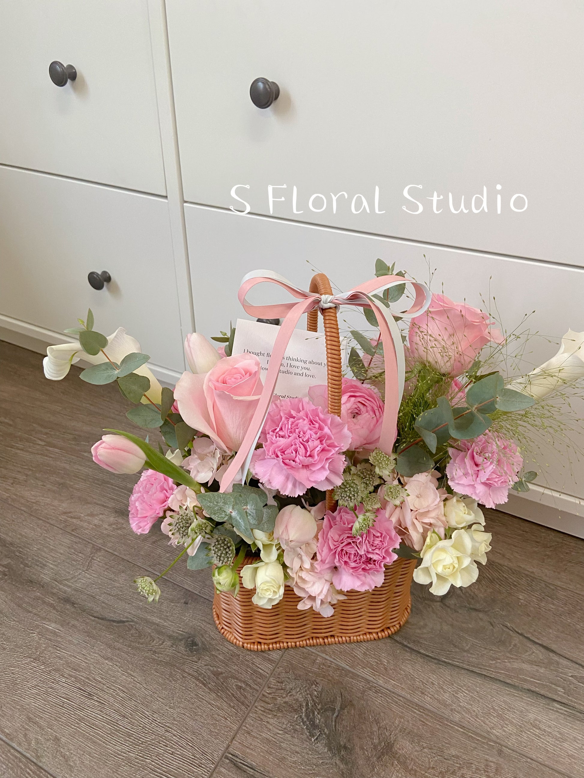 Pink flower Basket