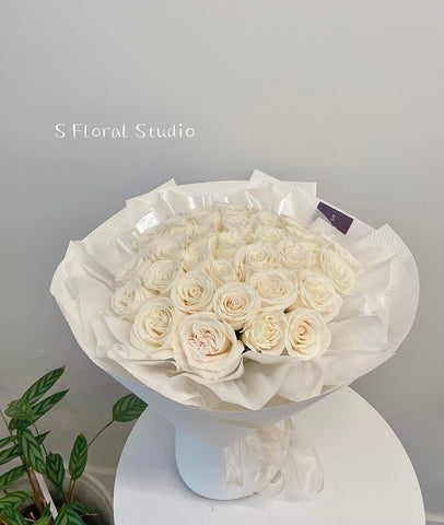 White Roses Bouquet 21