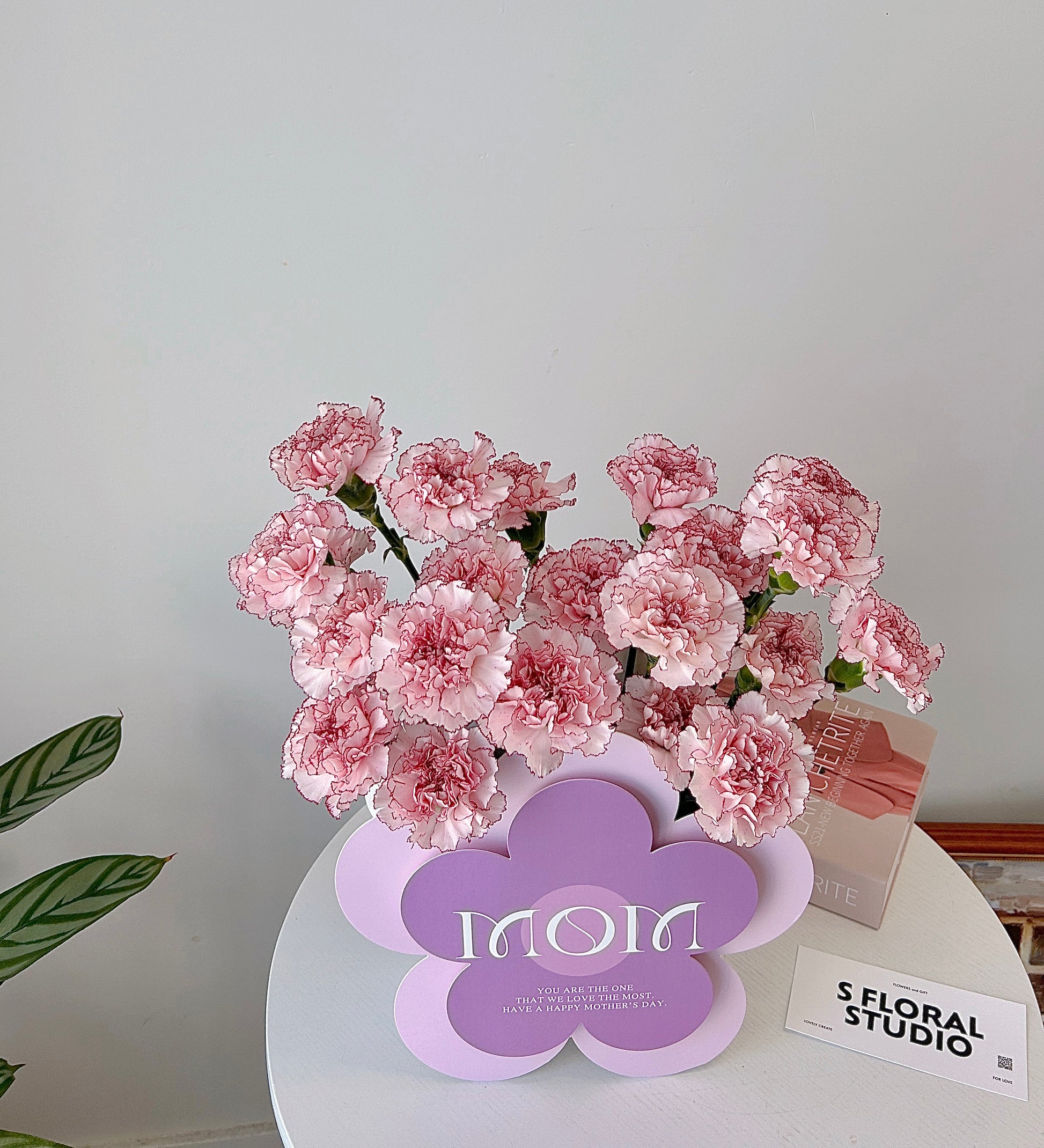 Carnation flower Box
