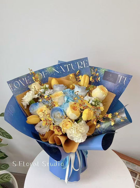 Assorted flower Bouquet (yellow/blue)