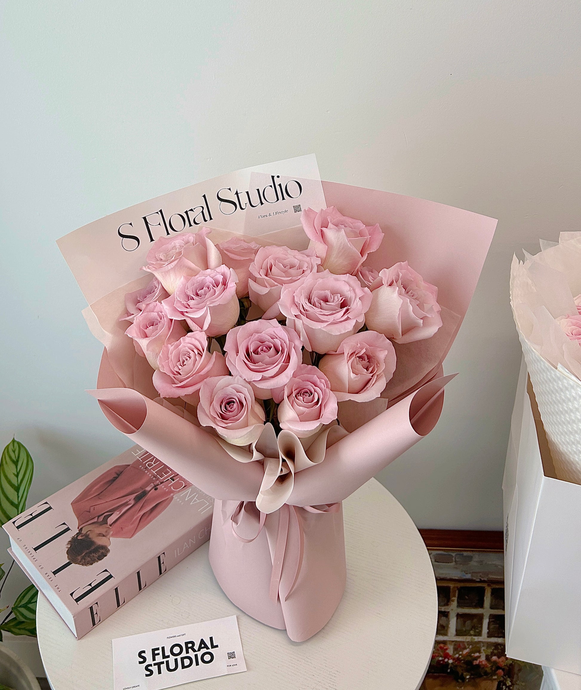 Dusty Pink roses Bouquet 16