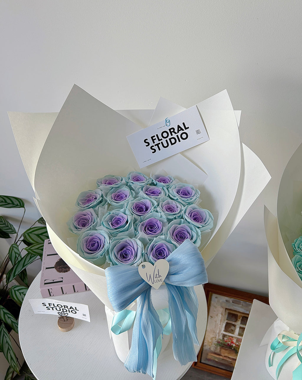 Blue Sand Preserved roses Bouquet