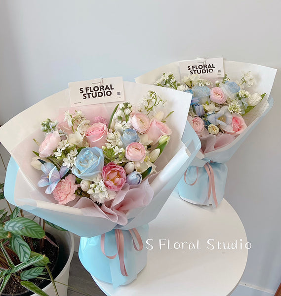 Assorted flower bouquet（pink/blue）