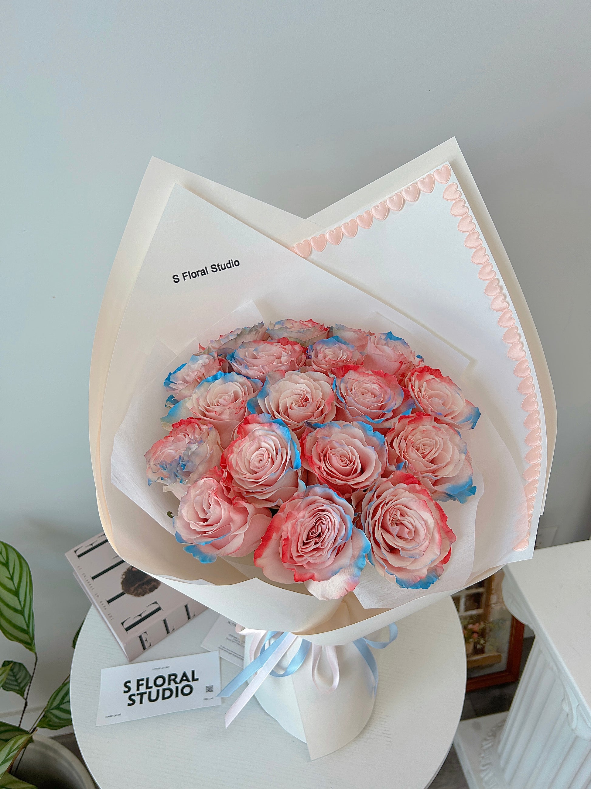 Holi Roses Bouquet 18