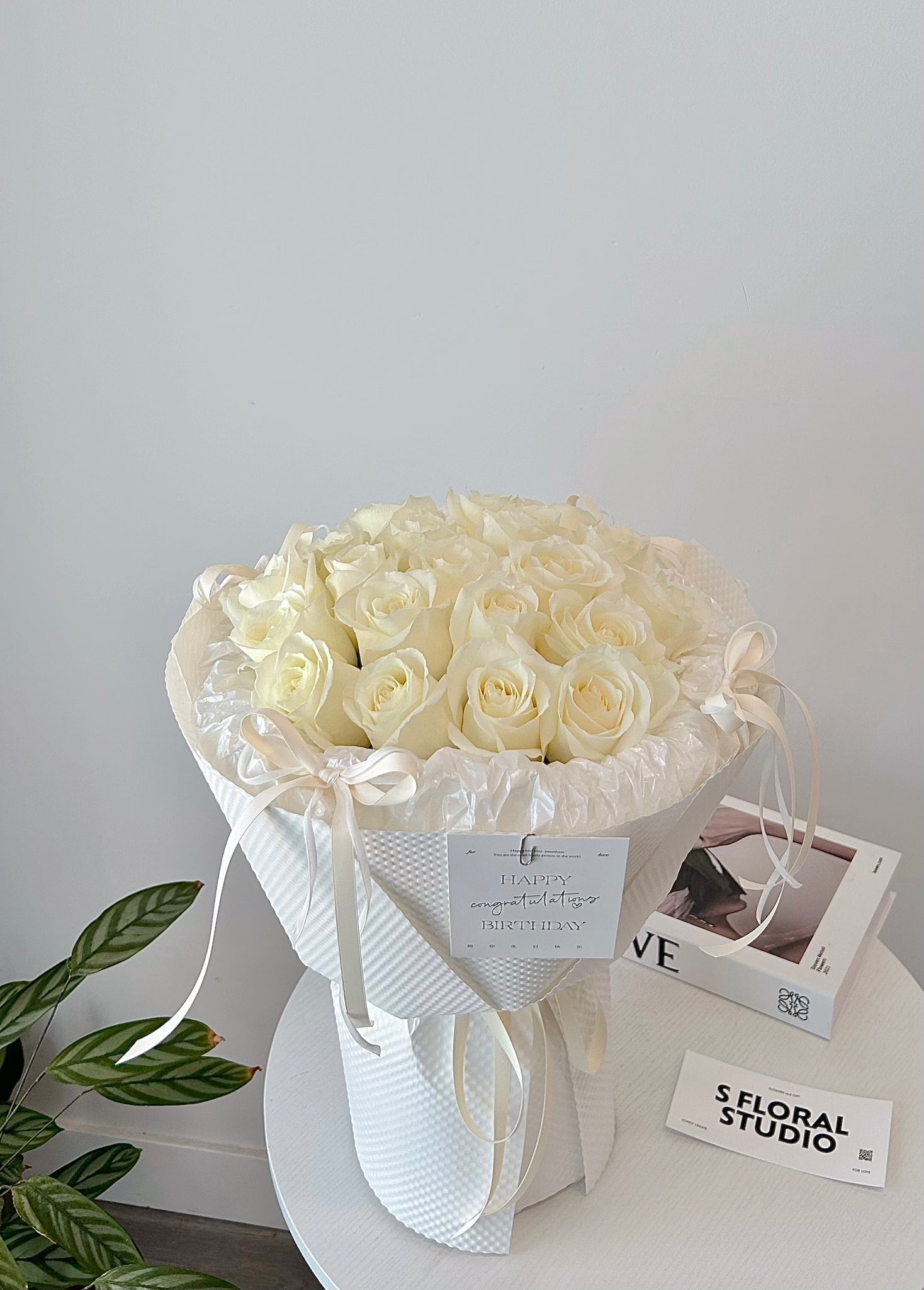 White roses Bouquet 21