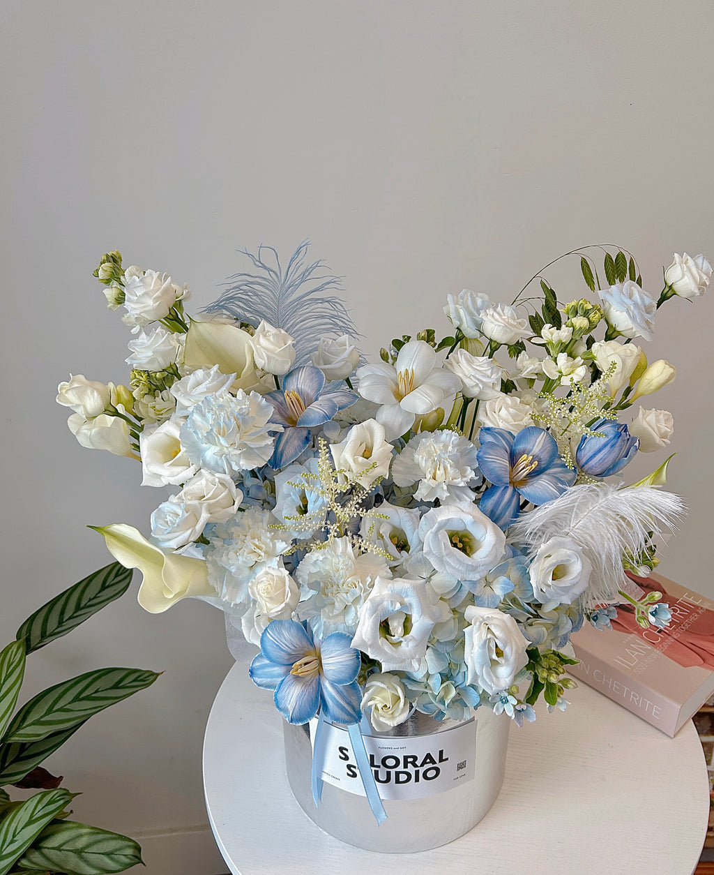 Assorted flower Box（blue/white）