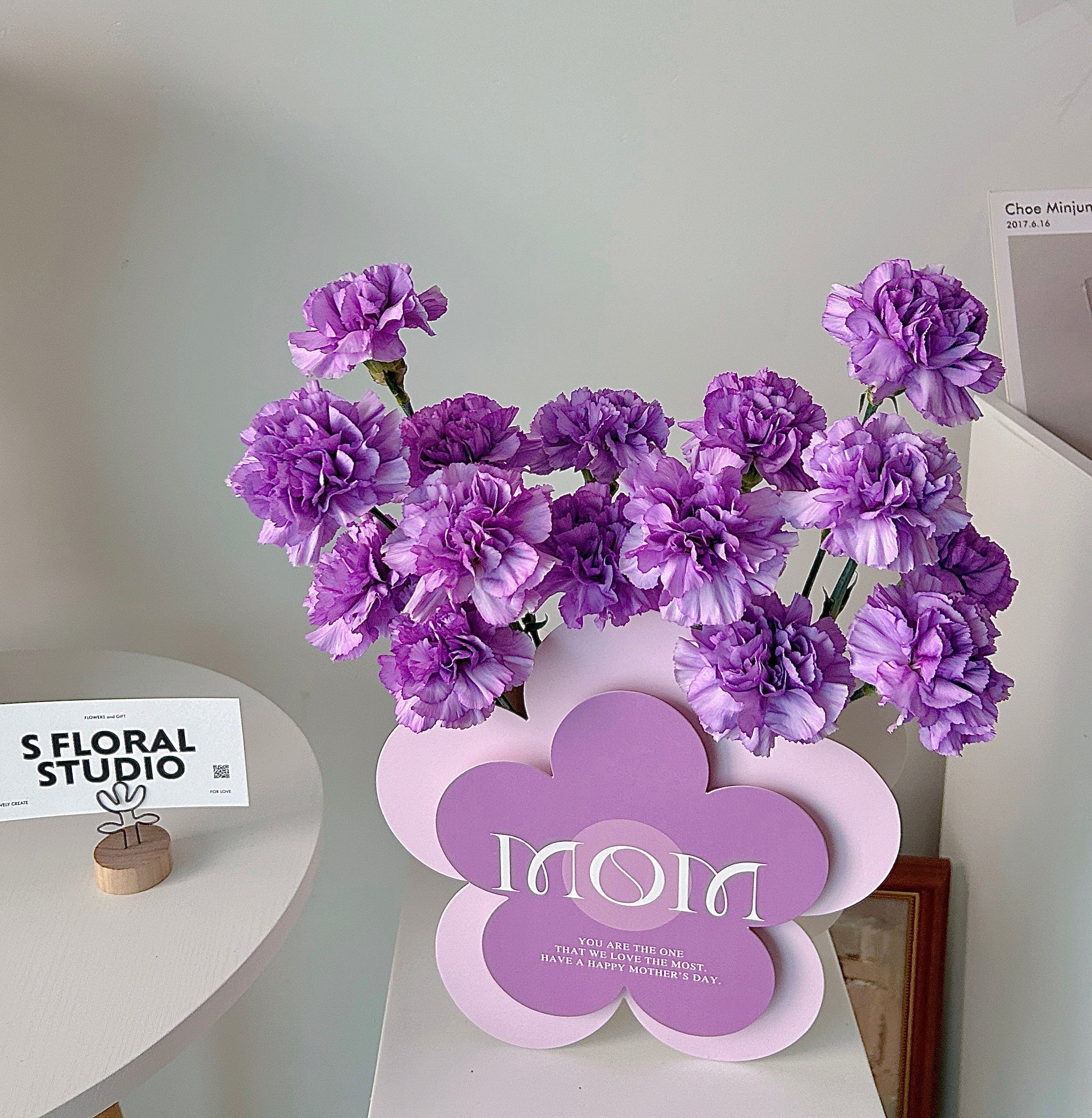 Carnation flower Box