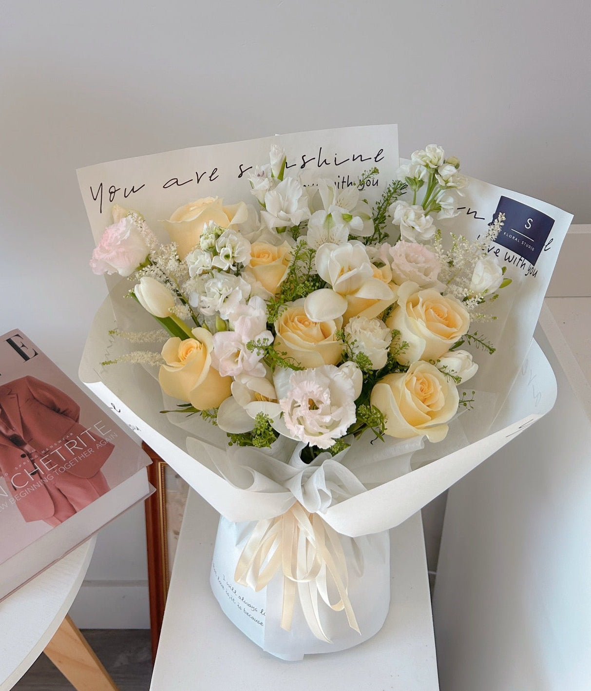 Assorted flower Bouquet（cream/yellow）