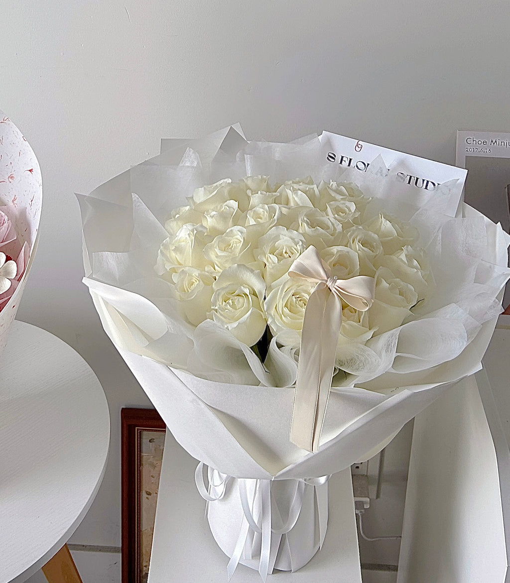 White Roses Bouquet 21