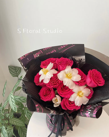 Hot Pink Roses with tulips Bouquet