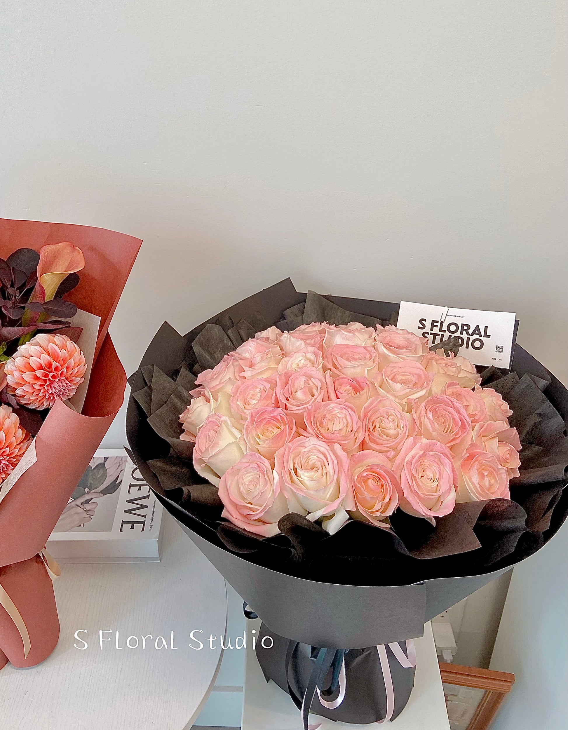 Tinted light pink Roses Bouquet 21