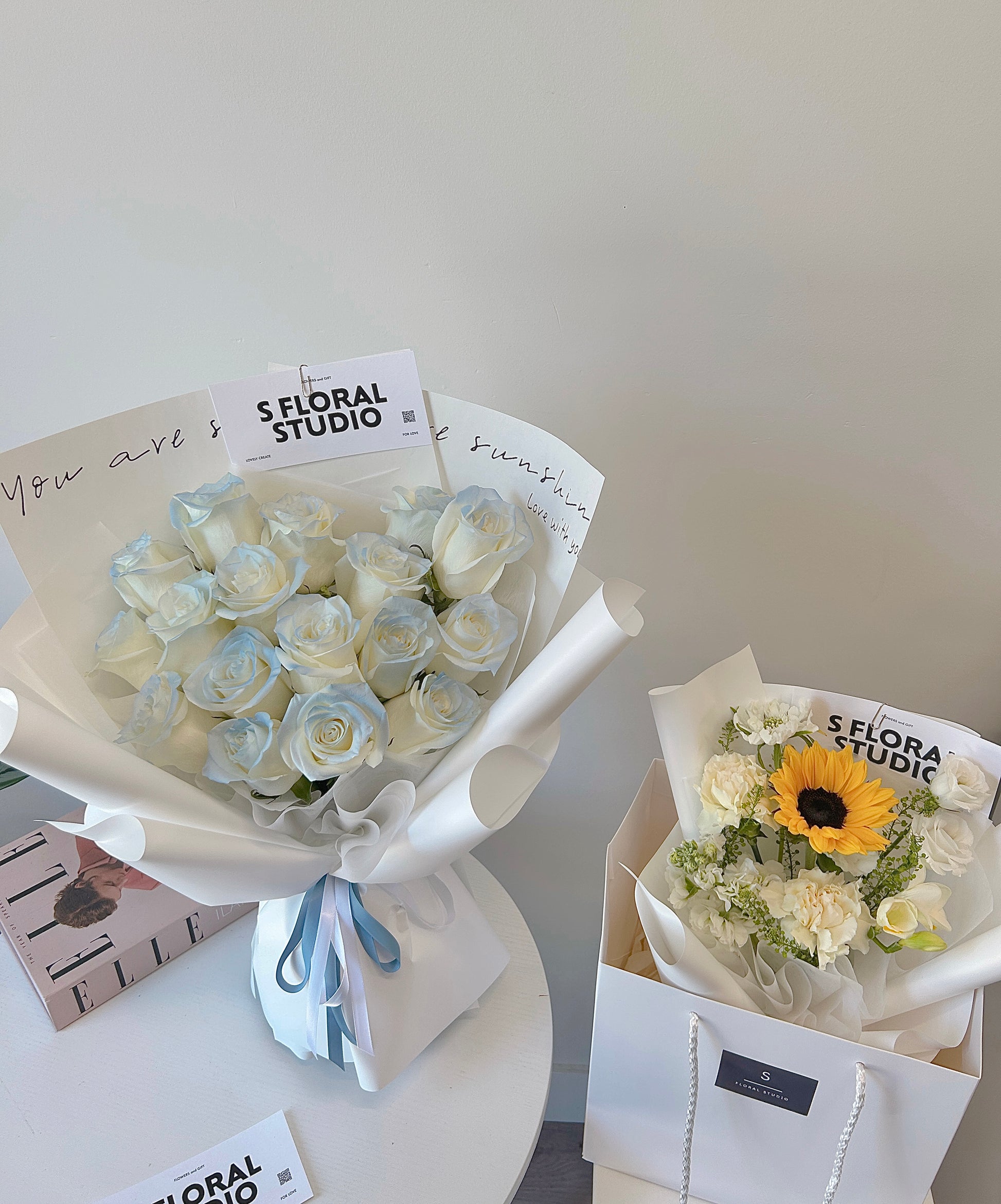 Tinted light blue roses bouquet 16