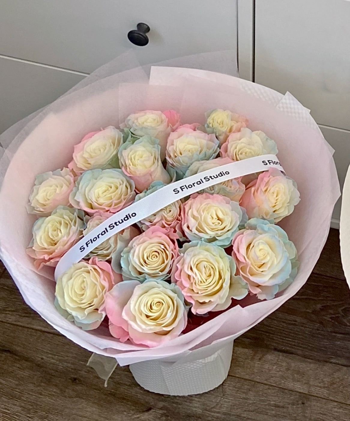 Mermaid Roses Bouquet 21