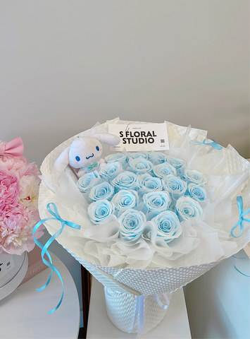 Preserved Roses Bouquet with Sanrio doll