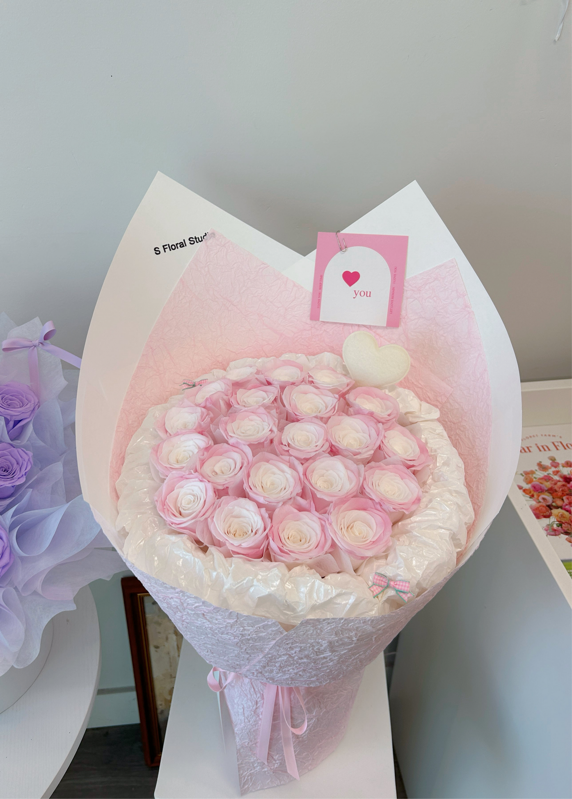 Preserved roses Bouquet