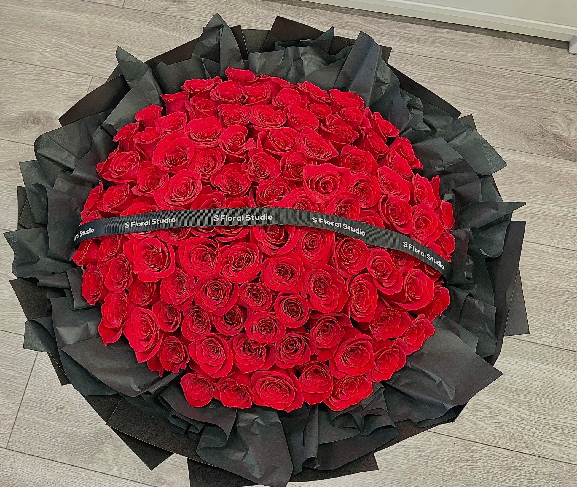 Red Roses Bouquet 99
