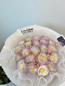 Tinted Aurora Roses Bouquet 21