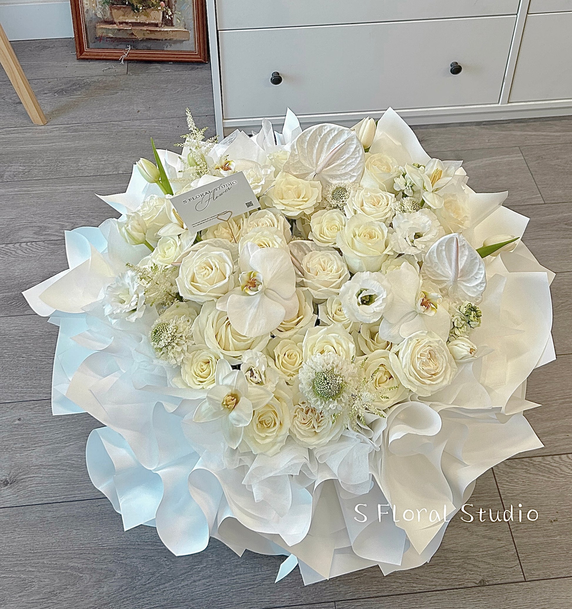 Pure white Bouquet