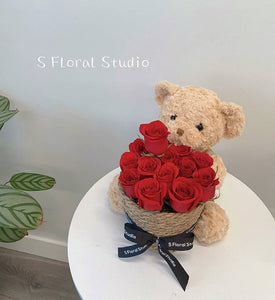 Bear doll Fresh Red Roses