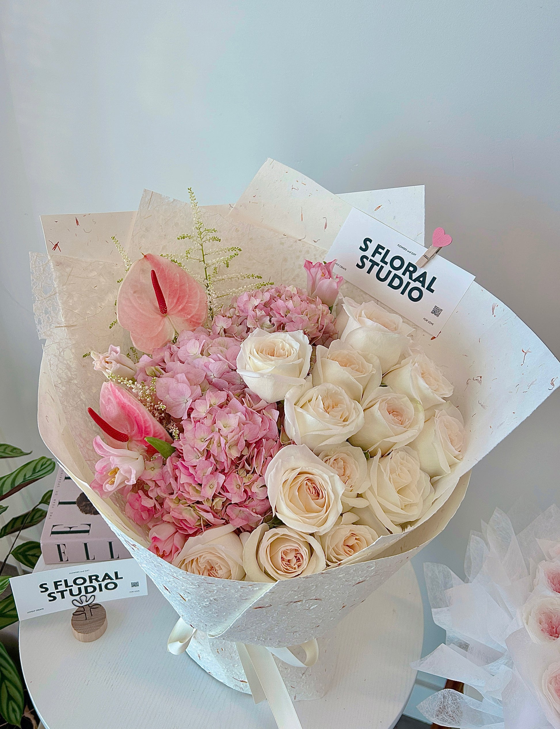 Sweet love Roses Bouquet