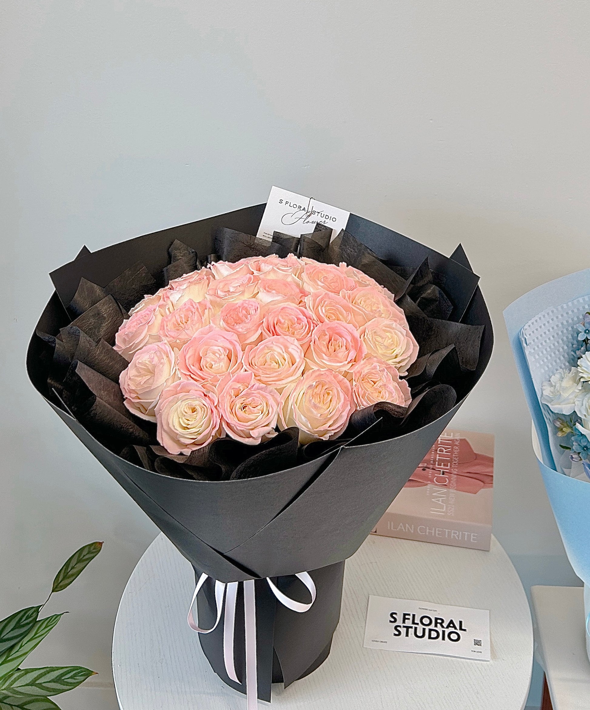 Tinted light pink Roses Bouquet 21