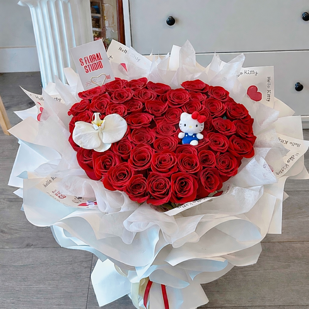 Red roses Bouquet 52
