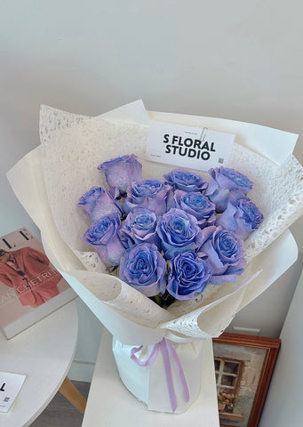 Blue lavender roses Bouquet 12